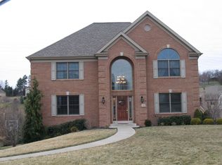 118 Oak Ridge Dr, Venetia, PA 15367