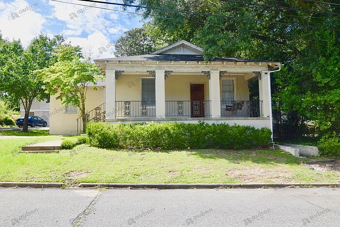 1st image of 1545A Heath St #A