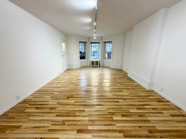 534 8th Street image 1 of 16