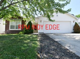 6411 Lonestar Dr, Indianapolis, IN 46237