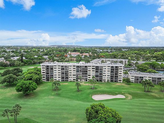 4th image of 2430 Deer Creek Country Club Boulevard #406
