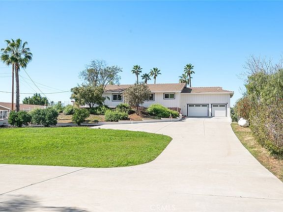 4th image of 27875 Goetz Rd