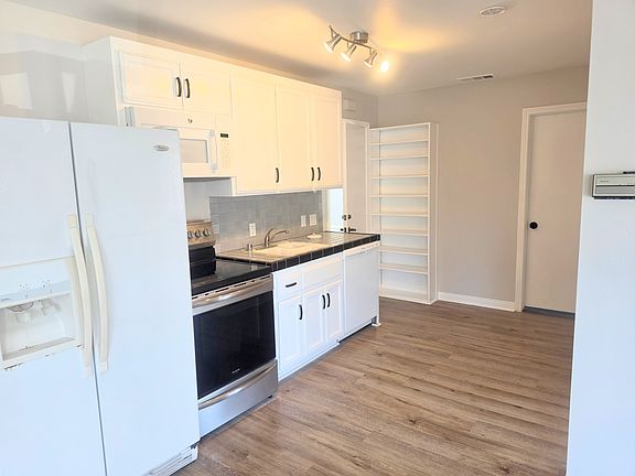 5th image of 34102 El Encanto Ave #B