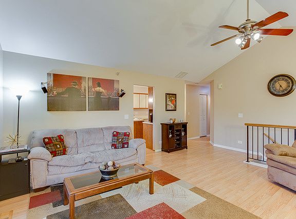 4th image of 1317 Orleans Dr #1317