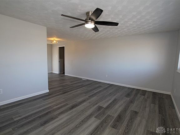 5th image of 6514 Rosebury Dr