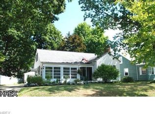 153 Sheldon Dr, Akron, OH 44313