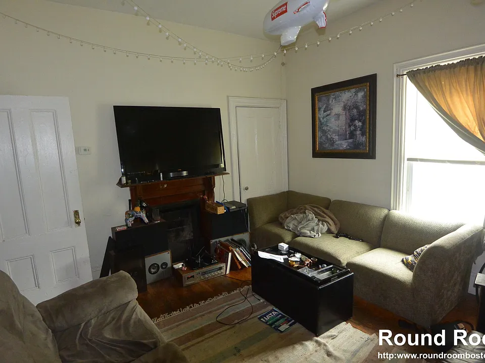 34 Linden St #2