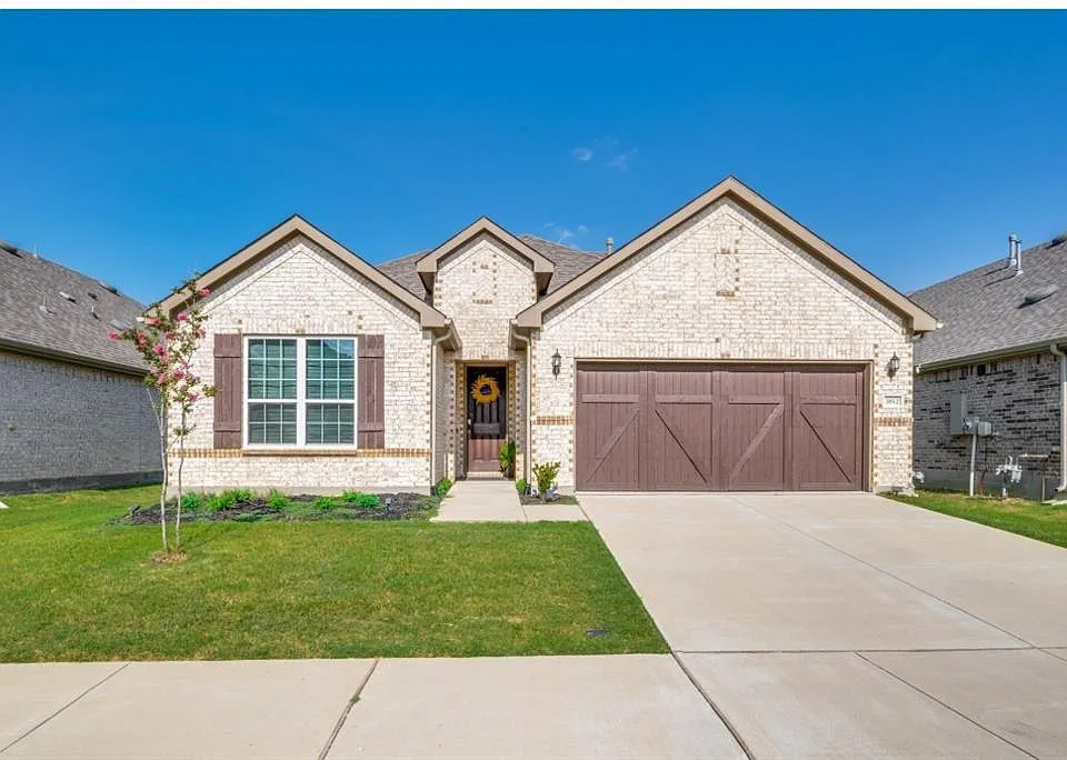 3812 Jan Camille Ct
