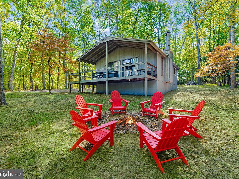 1st image of 129 Redbud Ln