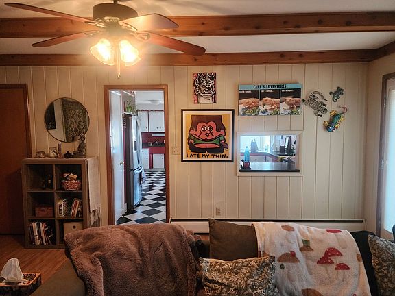 4th image of 542 Avenue C #1