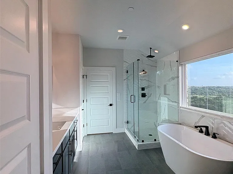 6304 Leftwich Cv — Photo 15
