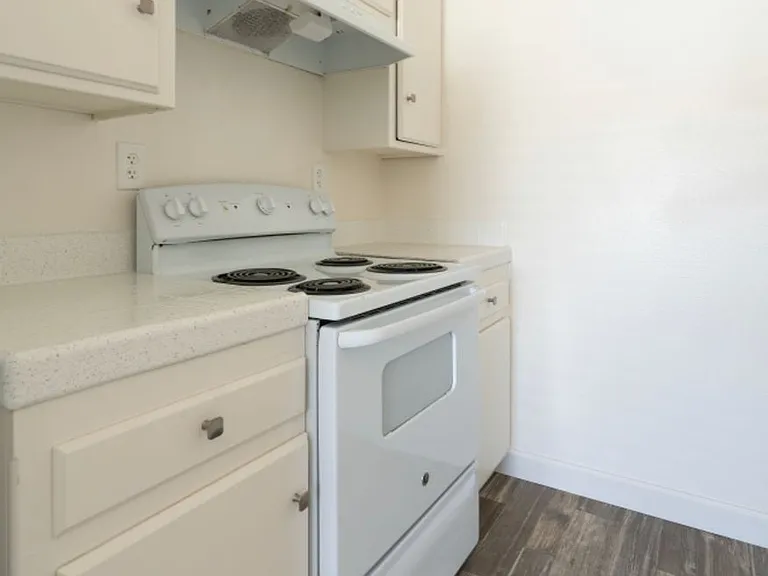 Greentree Apartments — Photo 89