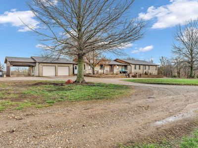 8930 NW Valencia Rd, Silver Lake, KS, 66539