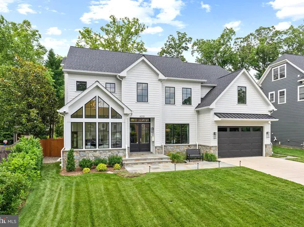 6213 Dahlonega Rd, Bethesda, MD 20816
