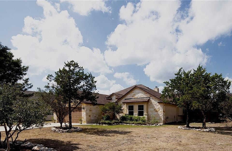 1st image of 10 Huckleberry Ln