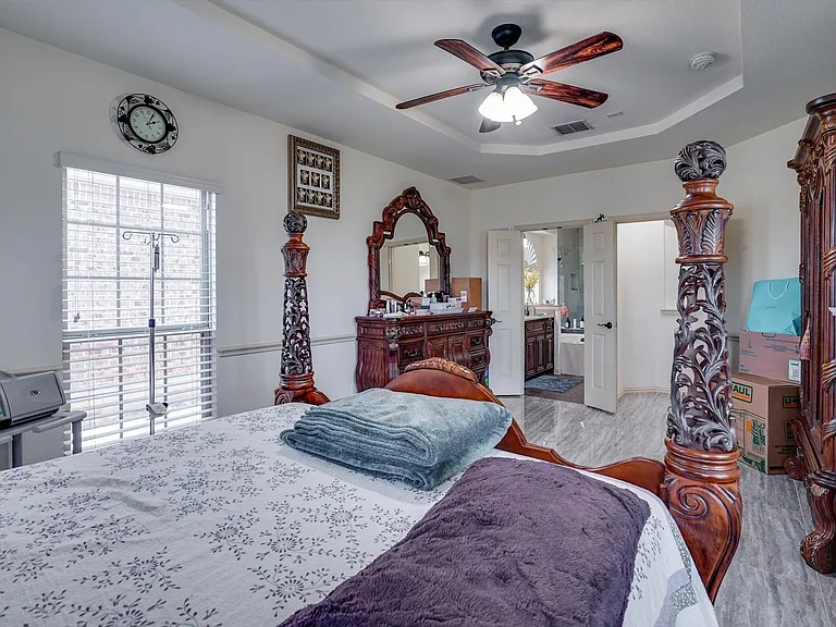 13704 Blueberry Hill Dr — Photo 10