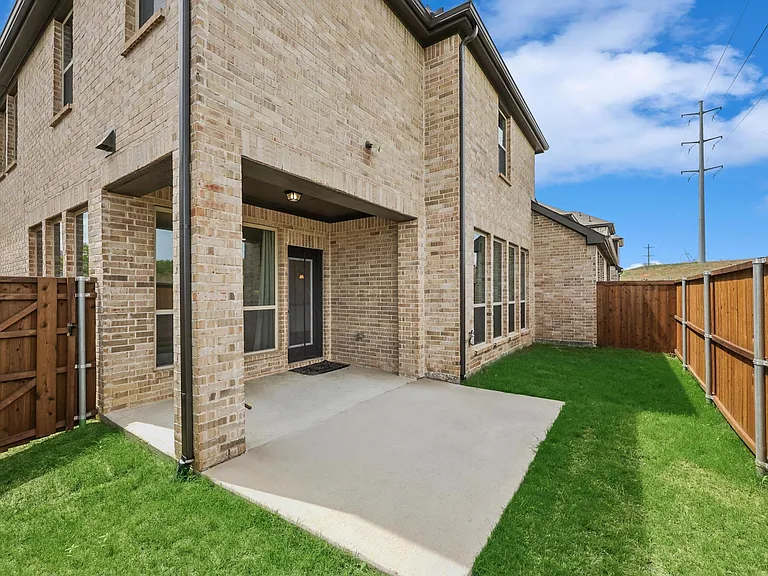 3917 Morel Dr — Photo 16