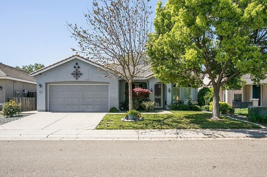 1st image of 9610 Iris Meadow Way
