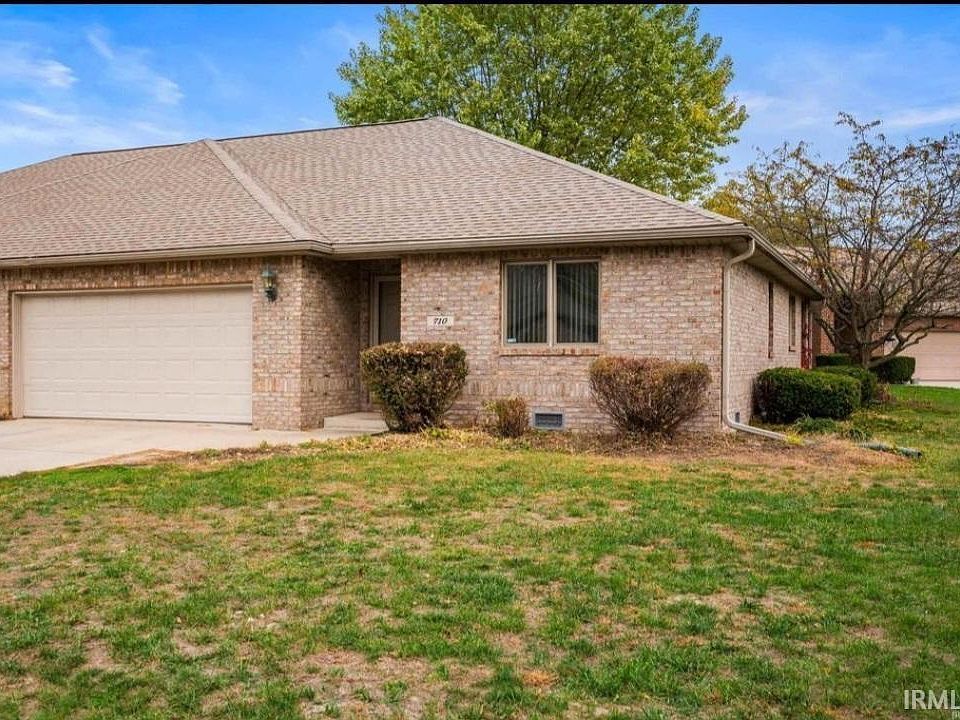 1st image of 710 S Stoney Brook Dr