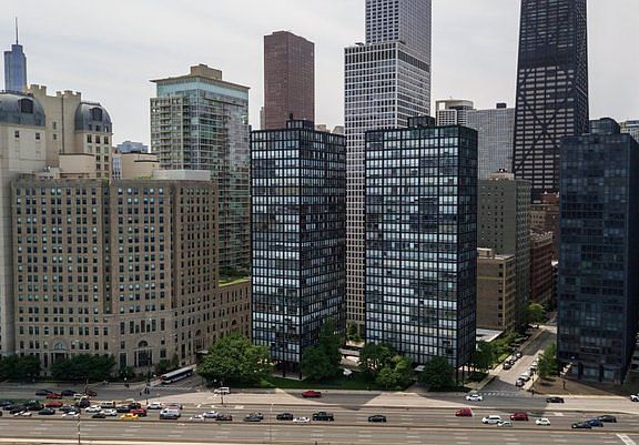 2nd image of 880 N Lake Shore Dr APT 19E