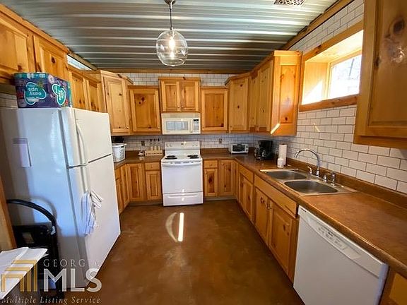 2nd image of 484 Knottywood Dr