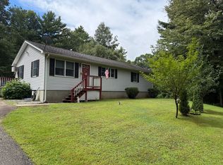 36 Leno Rd, Holland, MA 01521