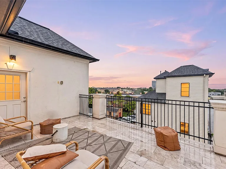 3334 Beverly Forest Dr — Photo 42