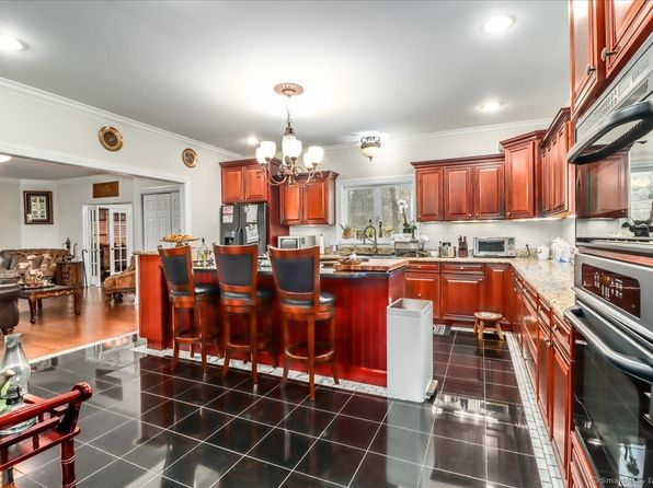 3 Pocono Rd