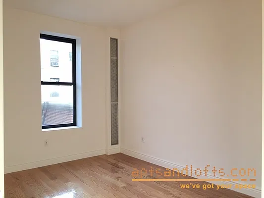 Rented by aptsandlofts.com | media 34