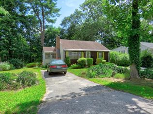 51 W Chapel St, Abington, MA 02351