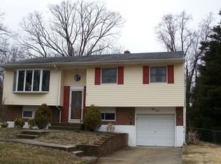 804 Liberty Dr, Somerdale, NJ 08083