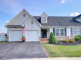 1253 Lindenwood Ln, Easton, PA 18040
