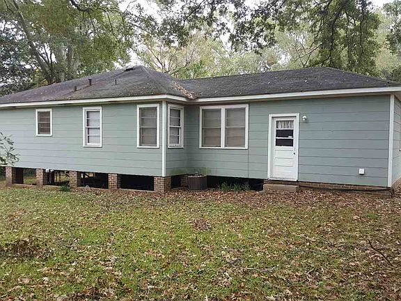 2nd image of 215 Oakland Dr