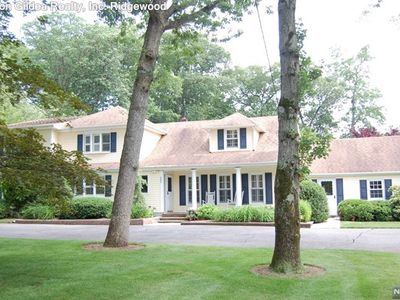 202 Park Ave, Midland Park, NJ, 07432