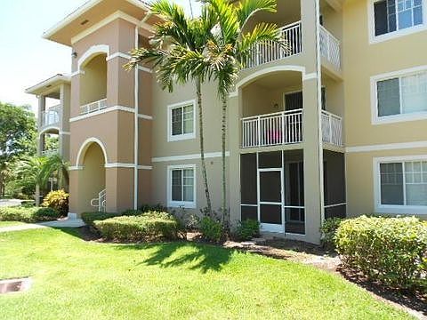 2nd image of 6495 Emerald Dunes Dr