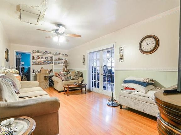 4th image of 809 NW 7th Ave