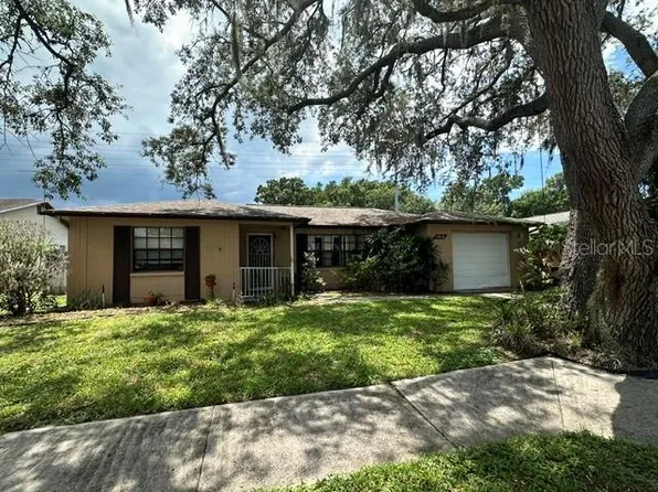 7812 ROYAL HART DRIVE, NEW PORT RICHEY, FL 34653