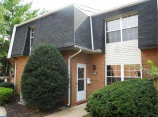 3129 Harbour Dr, Palmyra, NJ 08065