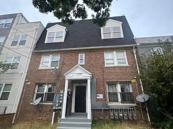 1708 R St SE, Washington, DC 20020
