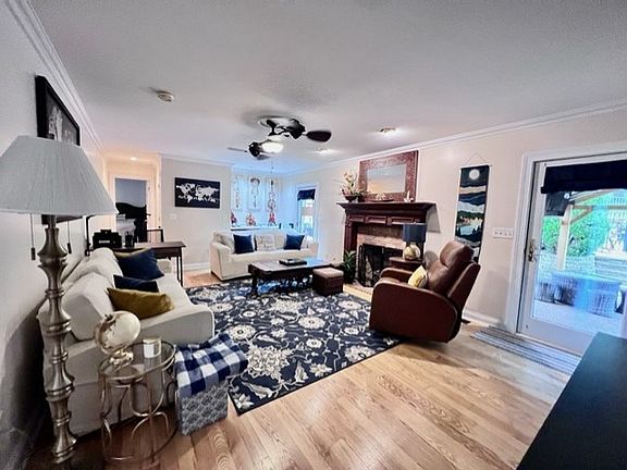 5th image of 3410 Chur Dr