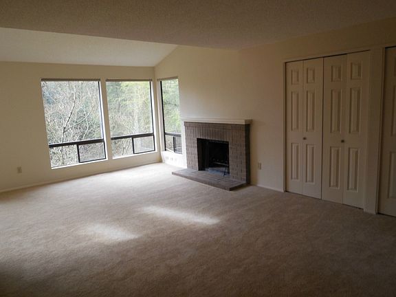 4th image of 15119 Sunwood Blvd