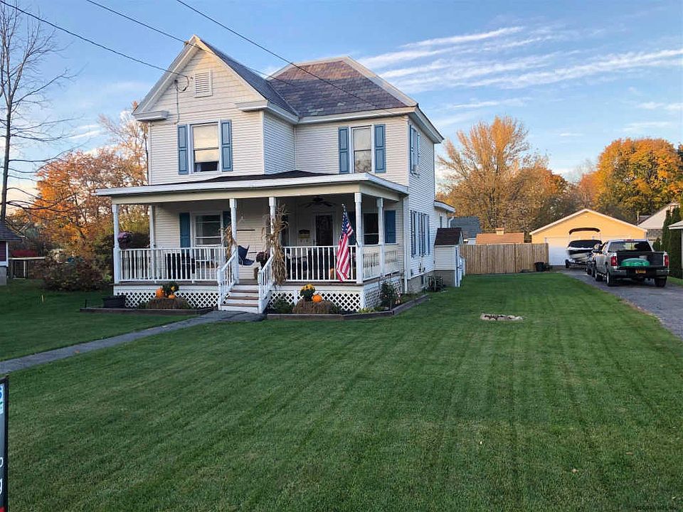 1st image of 315 Alexandria Ave