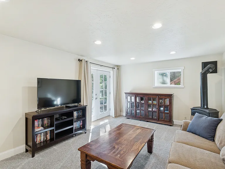 278 N Many Lakes Dr — Photo 25
