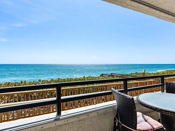 3560 S Ocean Blvd APT 200, South Palm Beach, FL 33480