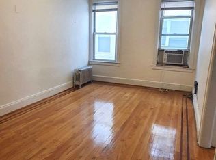 2520 Broadway APT 2A, Astoria, NY 11106