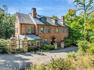 95 E Woodland Rd, Pittsburgh, PA 15232