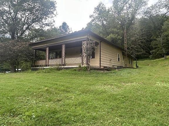2nd image of 811 Township Rd #191