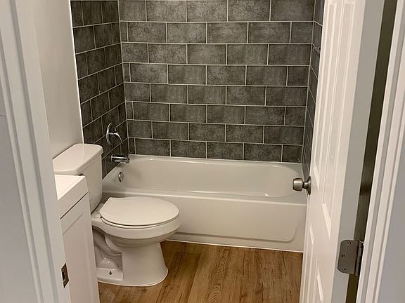 5th image of 1804 W Shannon Cir Unit 68