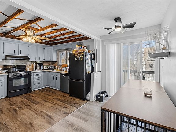 4th image of 654 3rd St