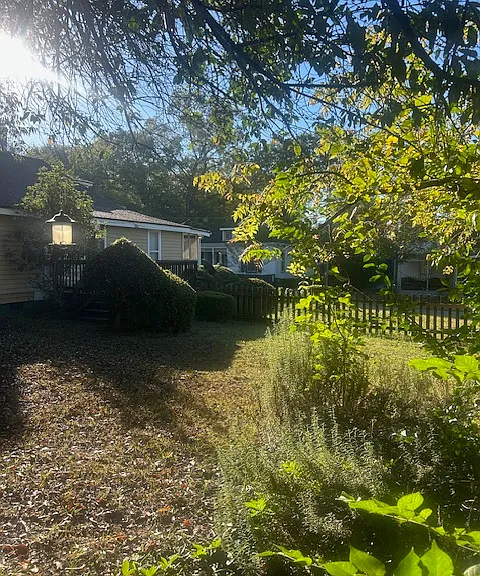 1086 W Hancock Ave — Photo 32